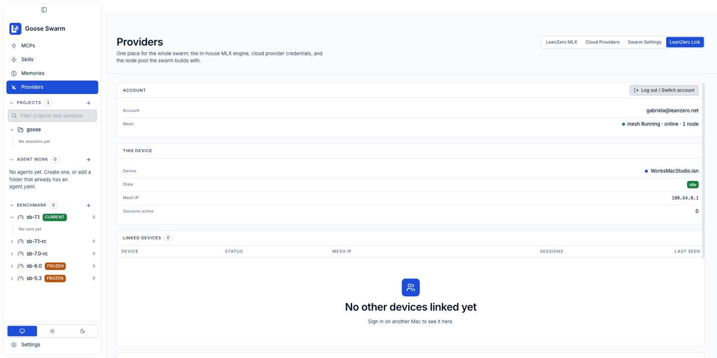 Signed in: mesh Running, online, 1 node, this device at mesh IP 100.64.0.1, no other devices linked yet.